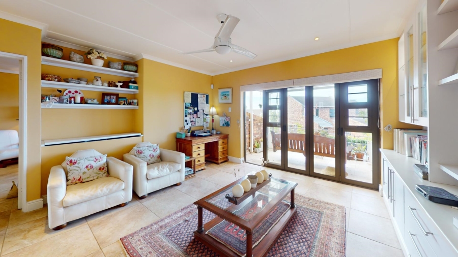 3 Bedroom Property for Sale in Humewood Eastern Cape